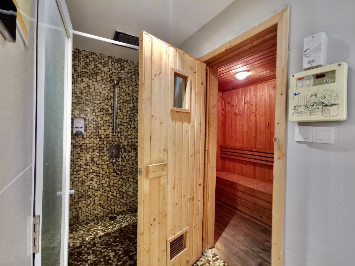 Cozy Apt 5 Mins Walk To Klcc Free Wifi Tvbox Kuala Lumpur Luaran gambar